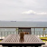 Furnished Stylish Sea View Flat In Izmir Konak