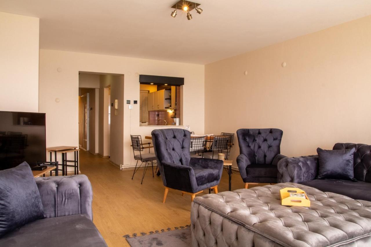 Furnished Stylish Sea View Flat In Konak Apartment *