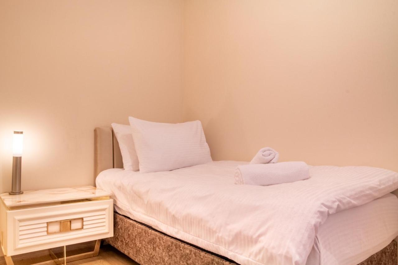 Furnished Stylish Sea View Flat In Konak